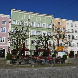 Bayerischer Hof *** Burghausen